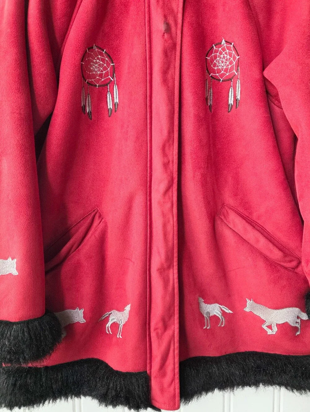 Vintage Northern Lifestyles Faux Fur Indigenous Wolf Tribal Winter Red Parka - Picture 3 of 13